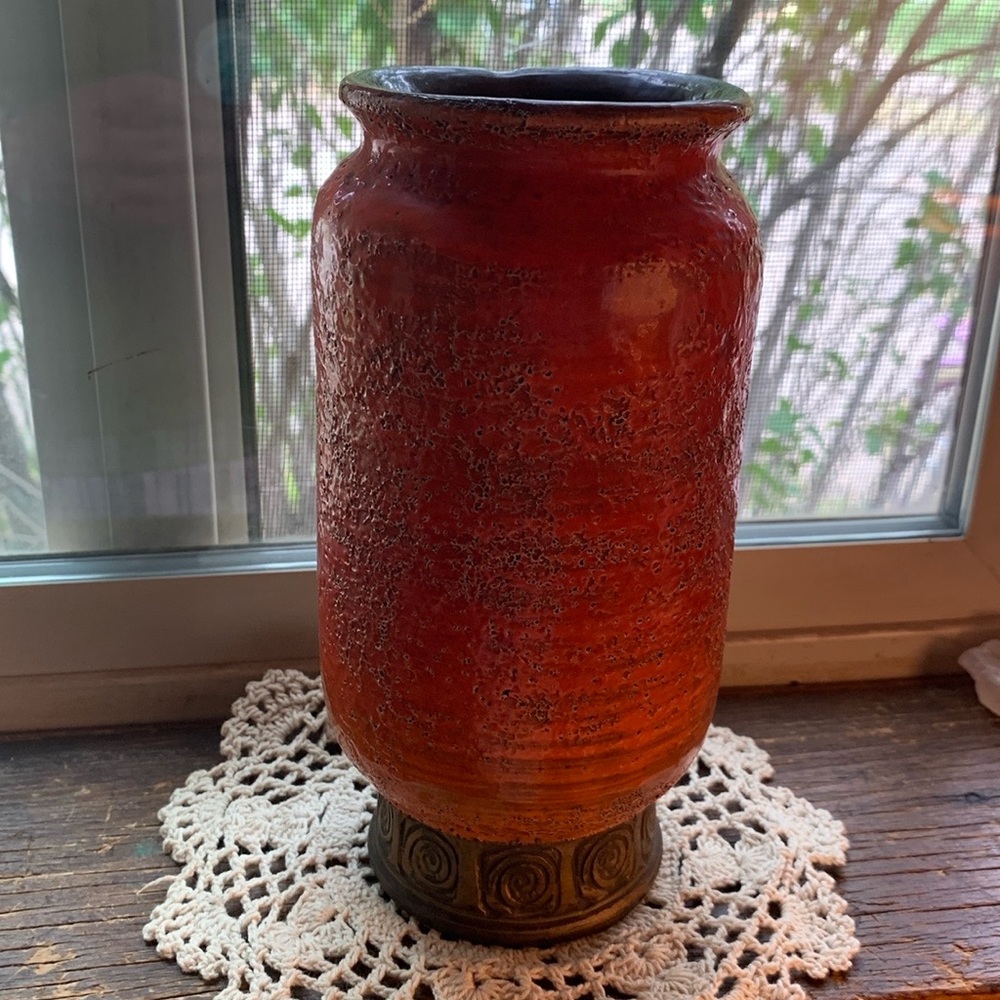Vintage 1960’s Bitossi Aldo Londi Red Orange glaze Vase. Cinese series